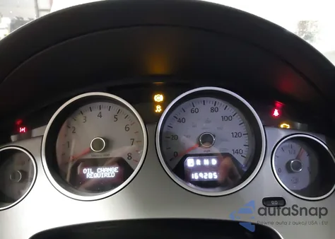 2012 Volkswagen Routan Se z USA, uszkodzony, nr VIN 2C4RVABG2CR355688